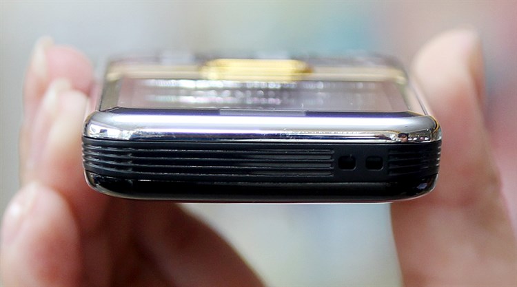 Điện thoại MOBELL M389 Màu Đen