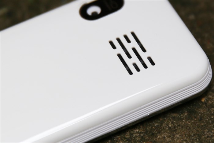 Điện thoại MOBELL M389 Màu Trắng