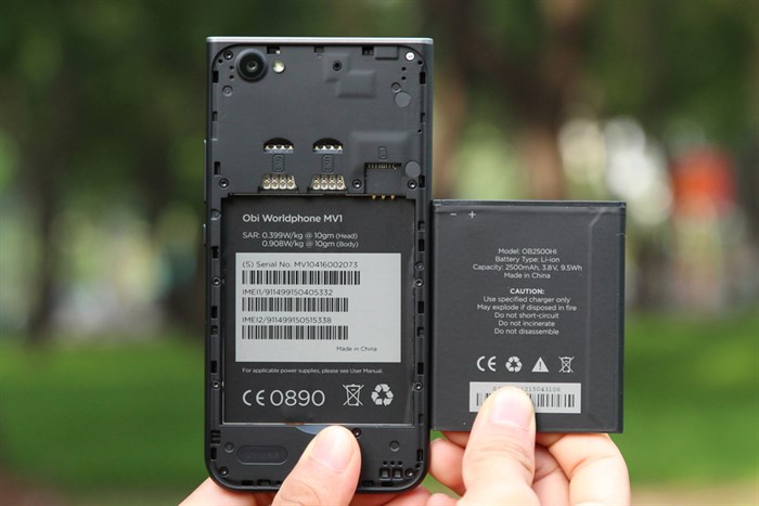 Điện thoại Obi Worldphone MV1 2GB (Cyanogen)