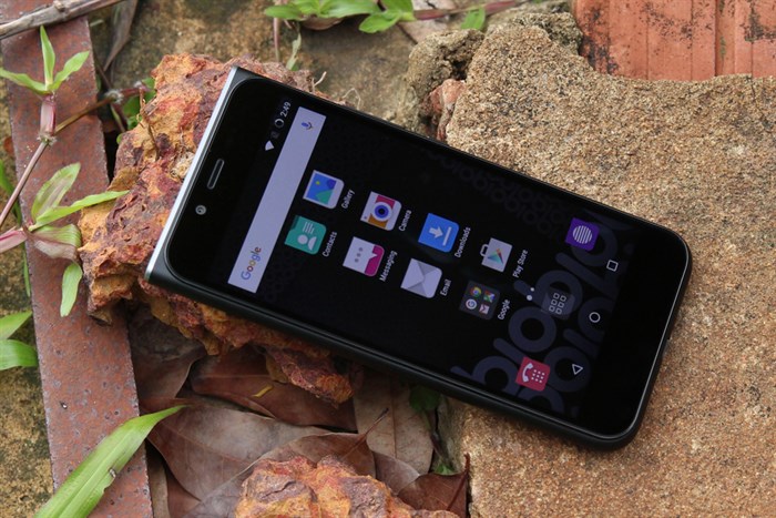 Điện thoại Obi Worldphone MV1 2GB (Cyanogen)