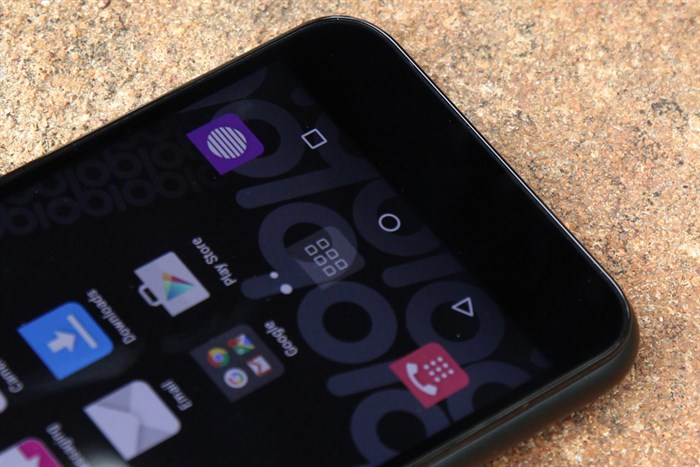 Điện thoại Obi Worldphone MV1 2GB (Cyanogen)