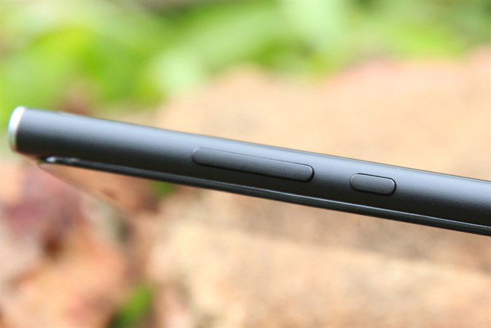 Điện thoại Obi Worldphone MV1 2GB (Cyanogen)