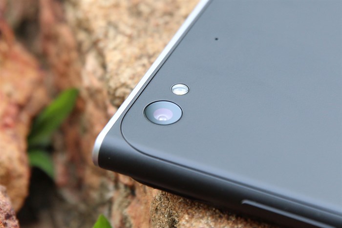 Điện thoại Obi Worldphone MV1 2GB (Cyanogen)