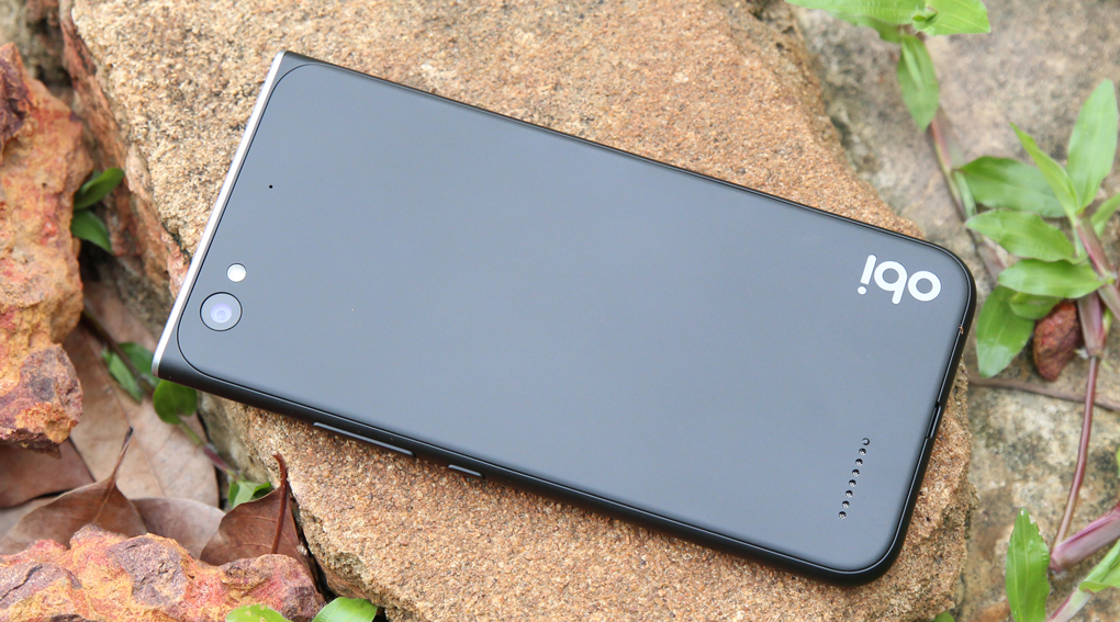 Điện thoại Obi Worldphone MV1 2GB (Cyanogen)