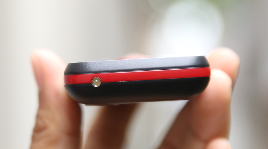 Điện thoại Mobiistar B221