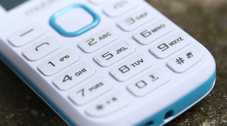 Điện thoại Mobiistar B221