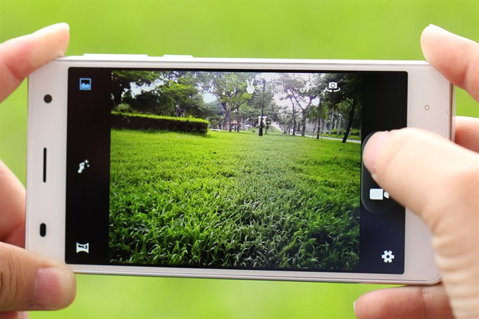 Điện thoại Q Nice S