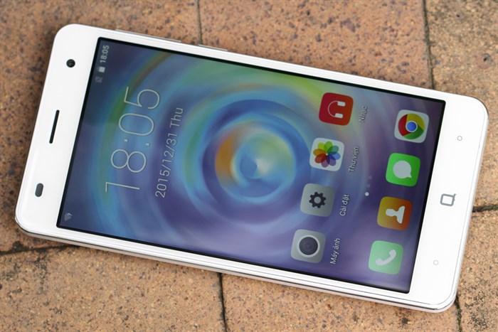 Điện thoại Q Nice S