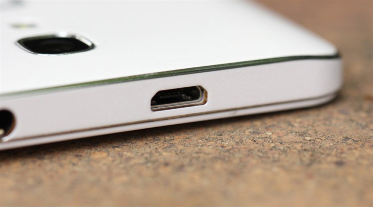 Điện thoại Q Nice S