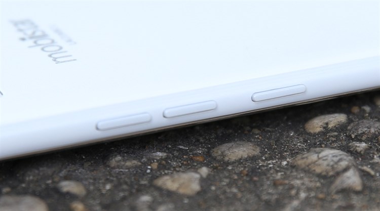 Điện thoại Mobiistar LAI Zumbo J