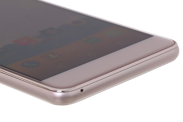 Điện thoại Mobiistar LAI Zumbo J