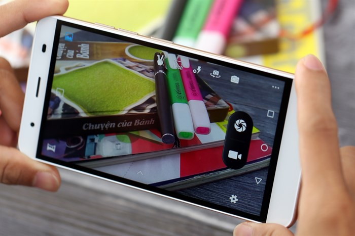 Điện thoại Mobiistar Lai Zumbo S