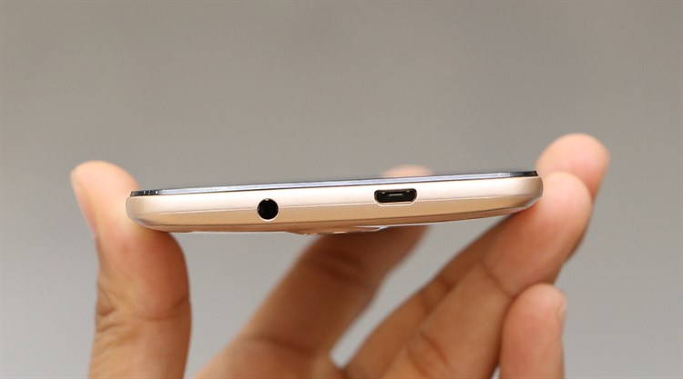 Điện thoại Mobiistar Lai Zumbo S