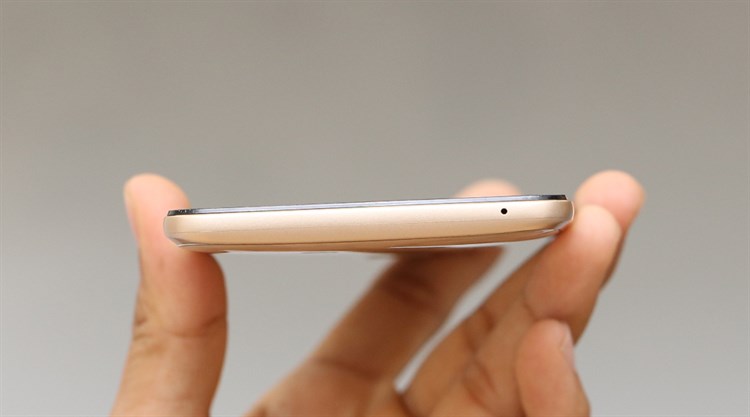 Điện thoại Mobiistar Lai Zumbo S