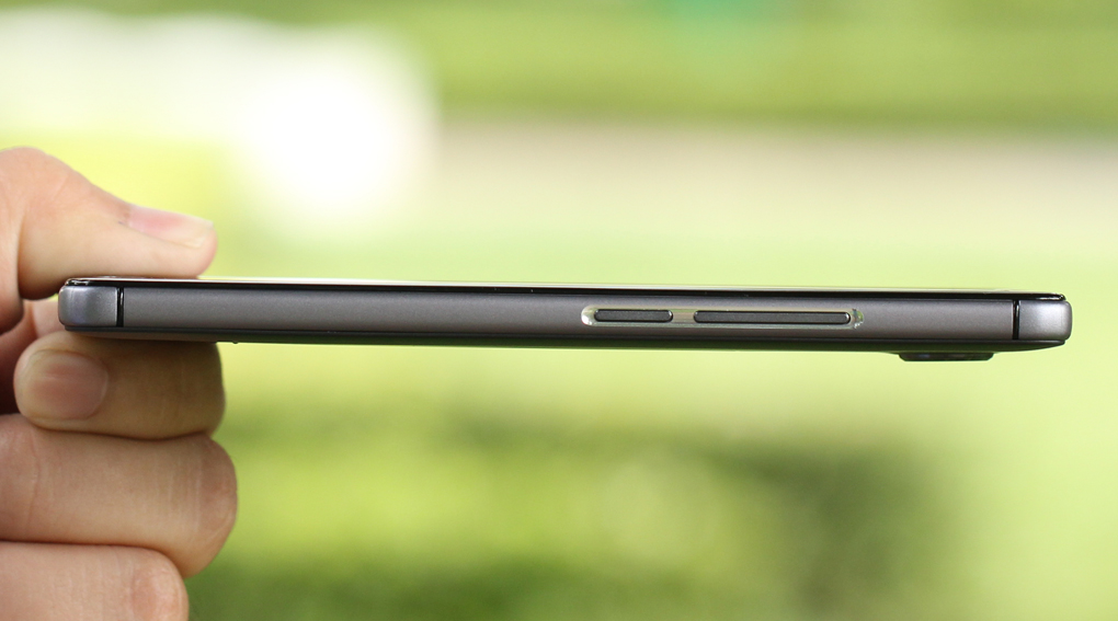 Điện thoại Wiko U Feel