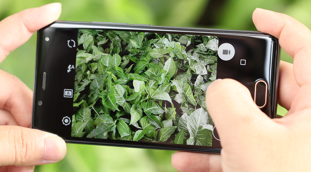 Điện thoại Wiko U Feel