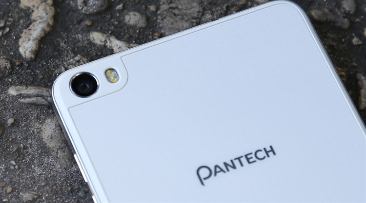 Điện thoại Pantech V955