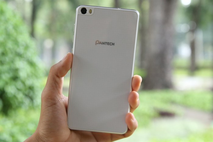 Điện thoại Pantech V955