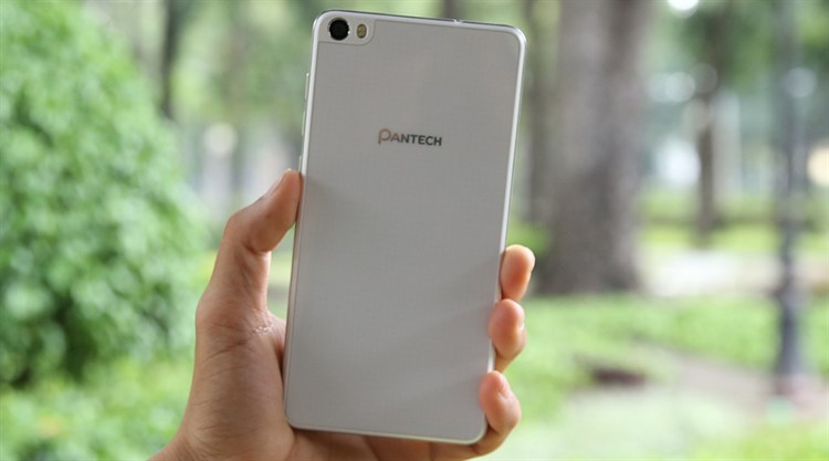 Điện thoại Pantech V955