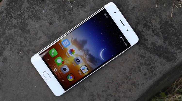 Điện thoại Q Luna Pro