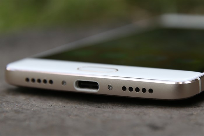 Điện thoại Q Luna Pro