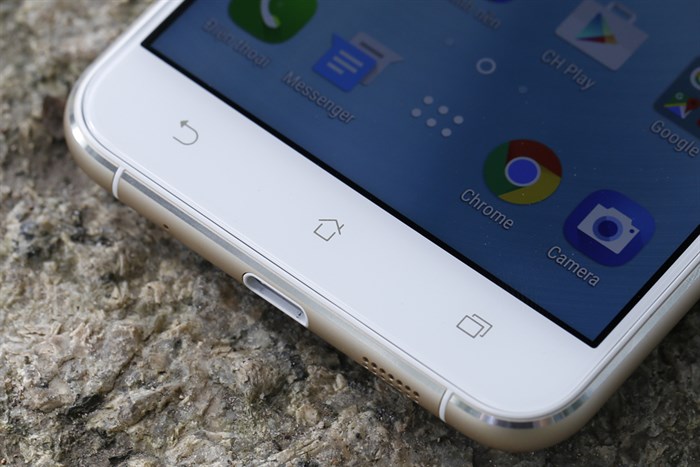 Điện thoại Asus Zenfone 3 ZE520KL Màu Trắng