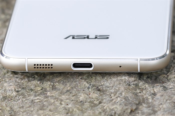 Điện thoại Asus Zenfone 3 ZE520KL Màu Trắng