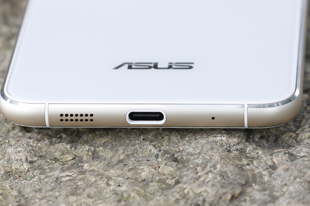 Asus Zenfone 3 ZE520KL - 21