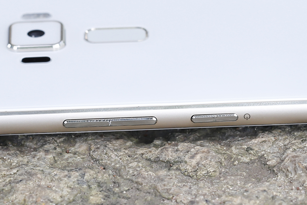 Asus Zenfone 3 ZE520KL - 24