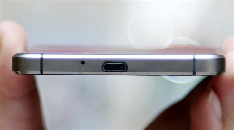 Điện thoại Mobell Nova F7