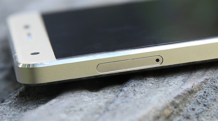 Điện thoại Mobell Nova F7