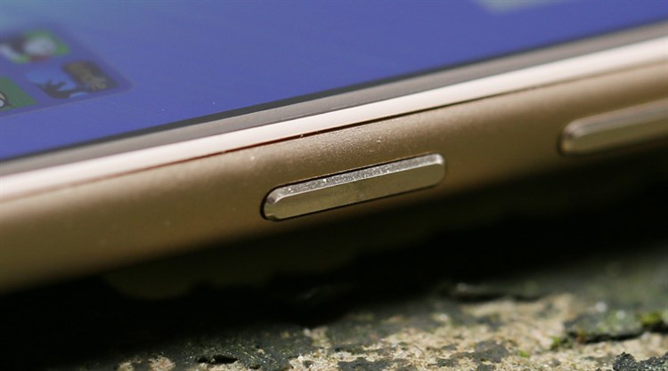 Điện thoại Asus Zenfone 3 Max Màu Vàng