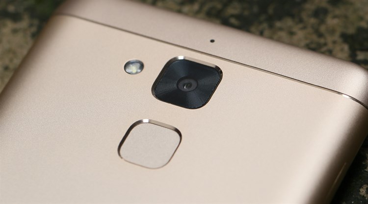 Điện thoại Asus Zenfone 3 Max Màu Vàng