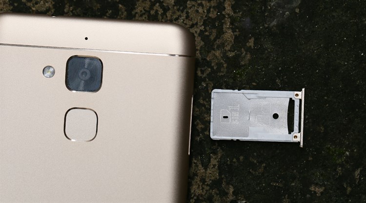 Điện thoại Asus Zenfone 3 Max Màu Vàng