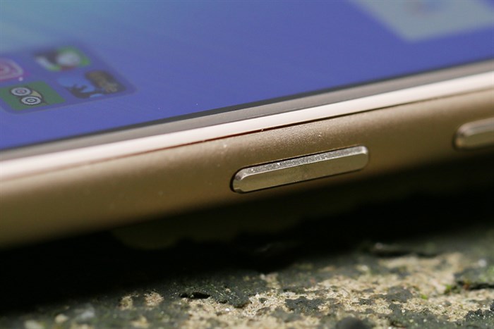 Điện thoại Asus Zenfone 3 Max Màu Vàng