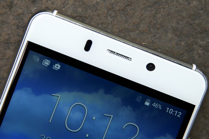 Điện thoại Mobell Nova F3