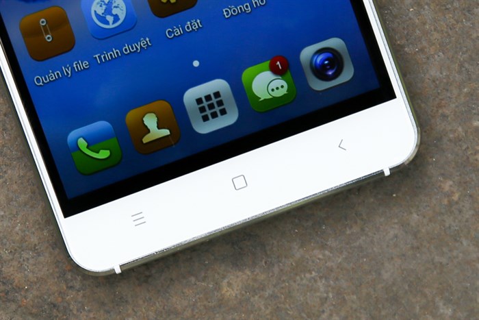 Điện thoại Mobell Nova F3