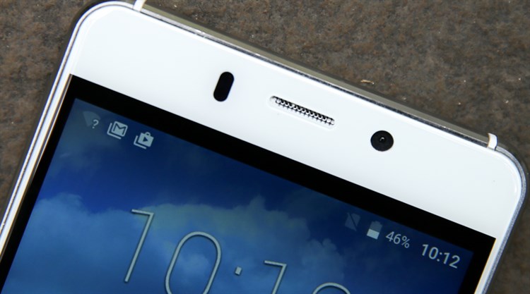 Điện thoại Mobell Nova F3