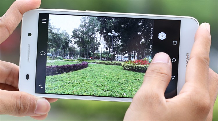 Điện thoại Huawei Y6 II