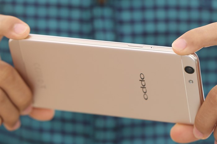 Điện thoại OPPO F1s