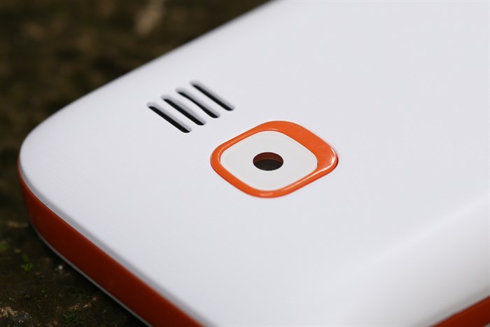 Điện thoại Mobiistar B248 Màu Trắng - Cam