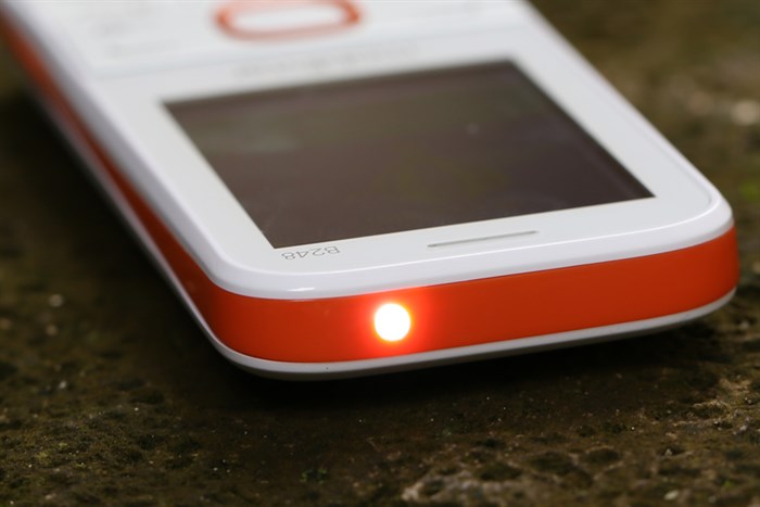 Điện thoại Mobiistar B248 Màu Trắng - Cam