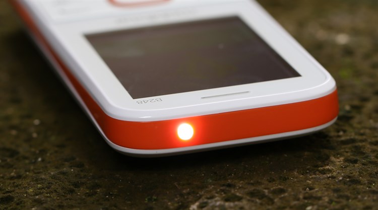 Điện thoại Mobiistar B248 Màu Trắng - Cam