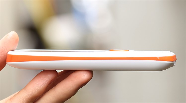 Điện thoại Mobiistar B248 Màu Trắng - Cam