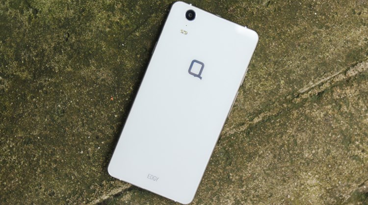 Điện thoại Q Edgy