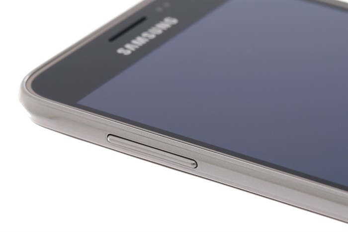 Điện thoại Samsung Galaxy J3 LTE Màu Vàng đồng