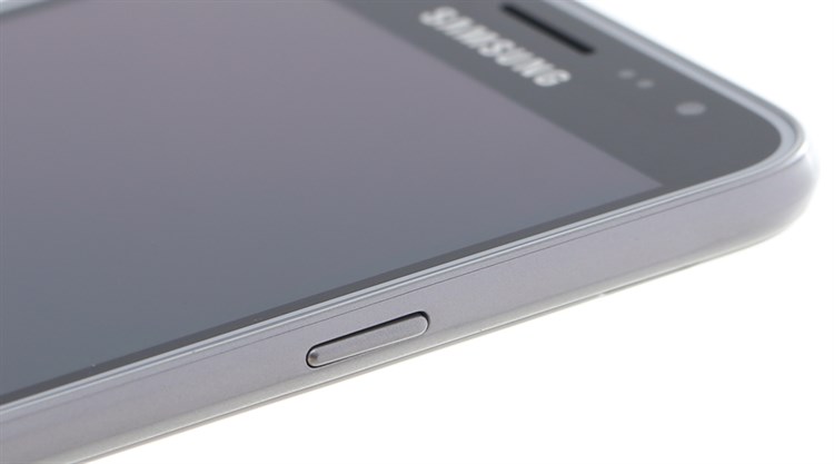 Điện thoại Samsung Galaxy J3 LTE Màu Trắng