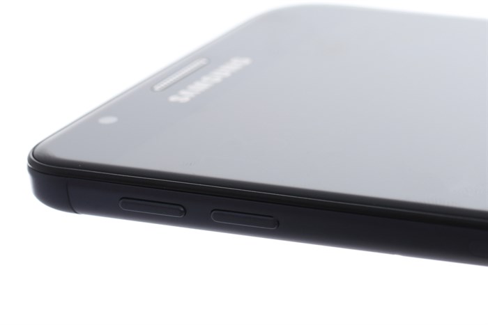 Điện thoại Samsung Galaxy J7 Prime