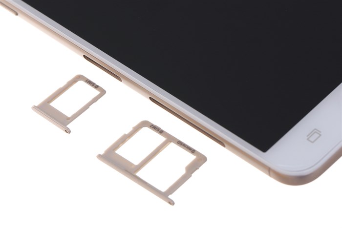 Điện thoại Samsung Galaxy J7 Prime