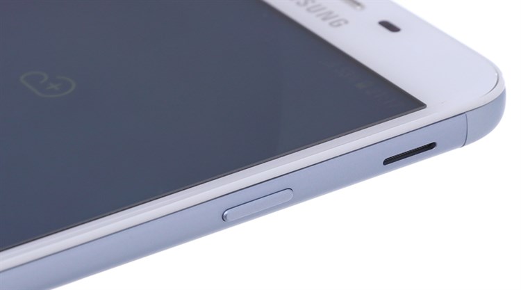 Điện thoại Samsung Galaxy J7 Prime